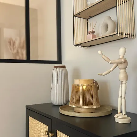 Grand Au Coeur De I La Place De Morny Et La Gare Sont A 5 Min A Pied *