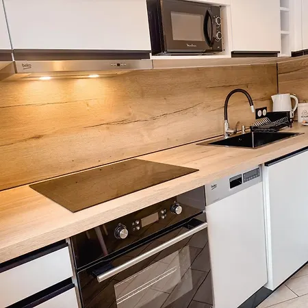 Grand Au Coeur De I La Place De Morny Et La Gare Sont A 5 Min A Pied Apartament Deauville