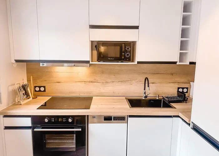 Grand Au Coeur De I La Place De Morny Et La Gare Sont A 5 Min A Pied