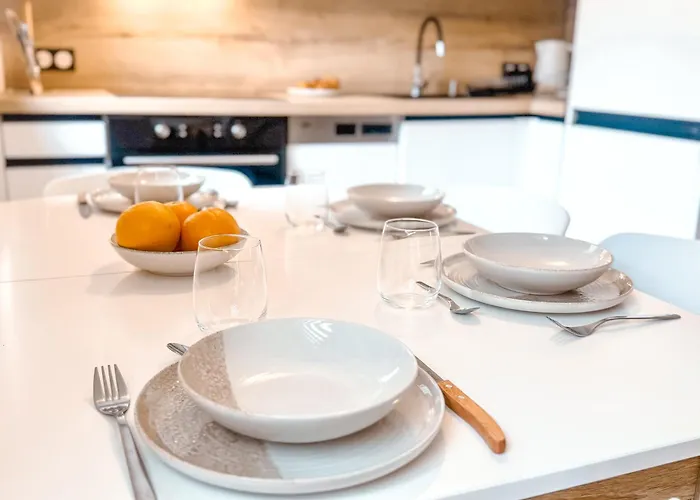 Grand Au Coeur De I La Place De Morny Et La Gare Sont A 5 Min A Pied