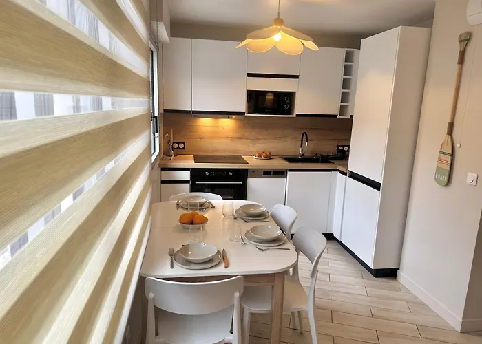 아파트 Grand Au Coeur De I La Place De Morny Et La Gare Sont A 5 Min A Pied *